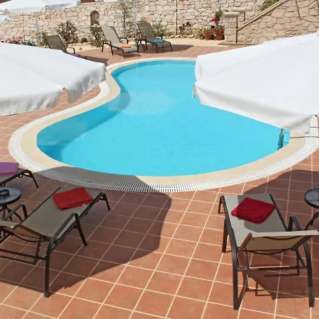 Cyria Villa *